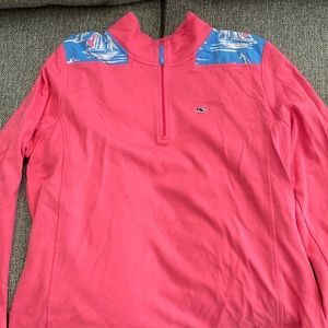 Vineyard Vine 1/4 Zip - XL